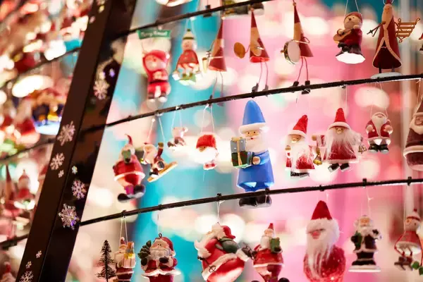 「【東京ミッドタウン】幻想的な雪の世界へ誘う しゃぼん玉イルミネーションが登場！「MIDTOWN CHRISTMAS 2024」　クリスマスムードを高めるツリーやマルシェも復活！」の画像