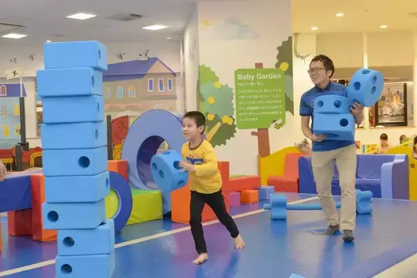 「2024年4月下旬より「つながる」をコンセプトに親子のあそび場「キドキド」20周年企画が始動」の画像