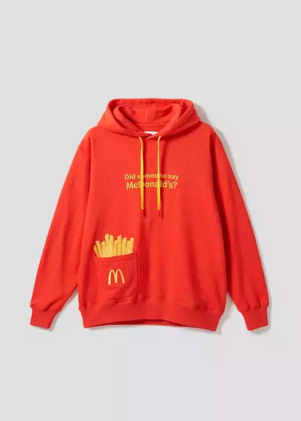 「「マックフライポテト」が揚がる音をデザインに。グラニフと「マクドナルド」の最新コラボレーション」の画像