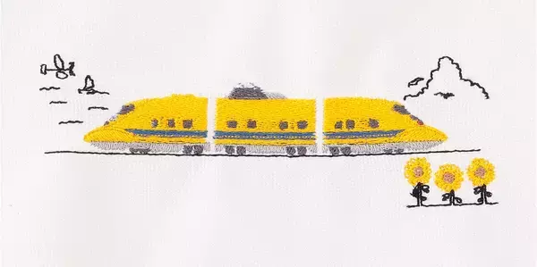 「東海道新幹線の歴代車両とドクターイエローを刺繍でデザインしたトートバッグ＆サコッシュを新発売」の画像