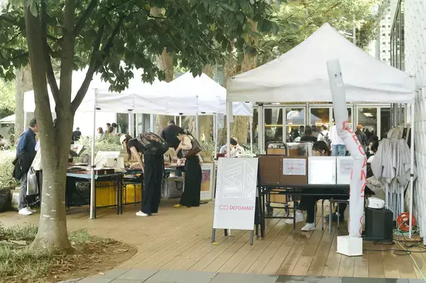 「アートと音楽の都市型フェスティバル「DEFOAMAT」、代官山T-SITE等を会場に、5月13日（水）より5日間開催決定。本日2月26日（木）よりリターンつきのクラウドファンディングがスタート。」の画像