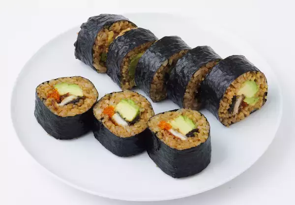 「【東京ミッドタウン】MIDTOWN OPEN THE PARK 2026 が本日スタート　新緑のもと手軽にごちそうを楽しむ「SUNNY PICNIC」」の画像