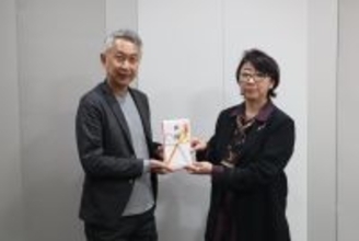 ニッポン放送「ラジオ・チャリティ・ミュージックソン」へ寄付金を贈呈