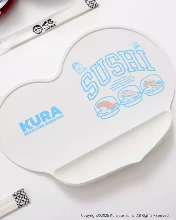 「「安心を着よう。安心を食べよう。」をコンセプトに くら寿司×BREEZE コラボキャンペーンを開催 ―2月6日(金)からBREEZE店舗・BREEZE ECサイトにて販売開始―」の画像