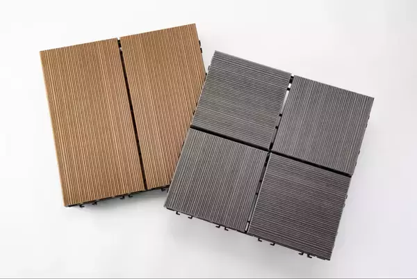 「再資源化困難な廃プラスチックを原料とした循環型素材「revia」の新製品「レビアパネル」を発売」の画像