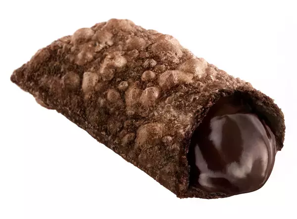 「心も体も温まる冬の嬉しいごほうび『とろけるホットパイ』が今年も登場！とろけるホットパイ史上初3層のクリーム！奥深い味わいと食感がクセになる NEW「塩キャラメルアーモンドパイ」」の画像