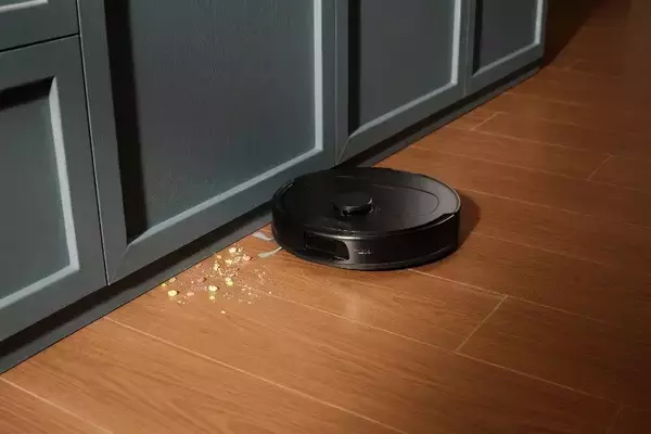 「圧倒的な吸引力により、すべてが手間いらず。Roborock、進化した水拭き性能と多機能全自動ドックを搭載したロボット掃除機「Qrevo L Pro」を発売」の画像