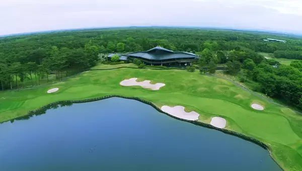 「100台のフェアウェイ乗入れ一人乗りカート「G-CART」をホウライカントリー俱楽部が導入」の画像