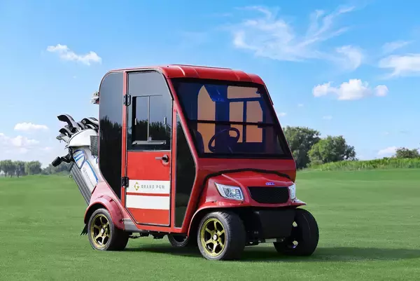 冷気を逃がさない“ドア付きカート”で夏でも快適プレー　　国内初！※オリンピアオリジナル「AirCon Cart（エアコンカート）」導入　|　ＰＧＭ