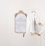 「ハンガーに掛けたまま、ラク～にシワ伸ばし！ 収納もコンパクトな「人体型アイロンマット」発売」の画像2