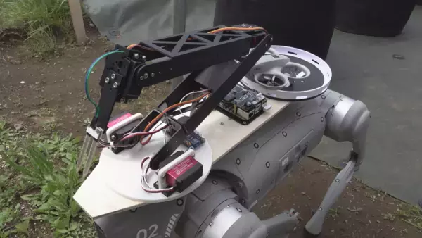 「【東京農業大学】バイオロボティクス研究室が栽培管理ロボットの研究開発を開始 　～変化自在のバックパック「ランドセル」システムで「農型スマートグリーンシティ」構築を目指す～」の画像