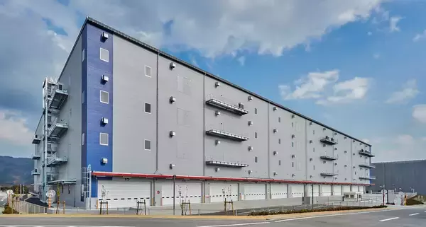 【オリックス不動産株式会社】新名神「箕面とどろみIC」近接のマルチテナント型物流施設「箕面ロジスティクスセンター」完成