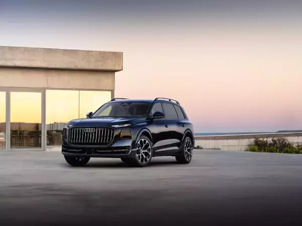 「Audi Q9、セグメント初のモデルとして室内空間と快適性を再定義：新たなポートフォリオのフラッグシップ」の画像