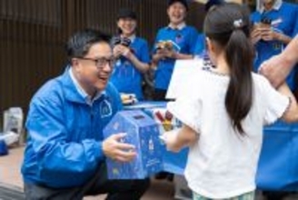 病気と向き合う子どもたちと、そのご家族へのチャリティ活動「青いマックの日」 募金総額121,480,660円