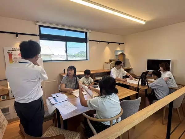 「LIXILの断熱リフォームを使用して地場工務店の匠が手掛けた断熱リノベの実例集『断熱リノベの匠』を展開」の画像