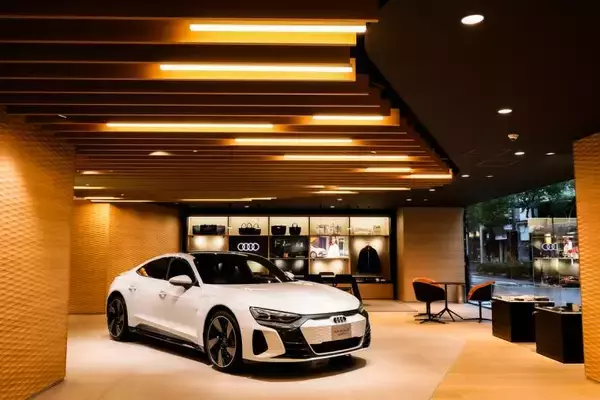 「アウディ、「Audi City 銀座」を12月7日にグランドオープンアウディブランドの最先端を体感できるショールームを公開」の画像