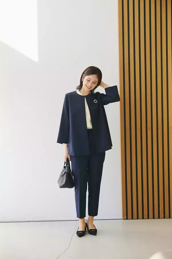 「上下セット１万円台の高機能「正解スーツ」が12月19日（金）に販売開始！卒入園・卒入学式からお仕事まで使えるCROSS FUNCTION(クロス ファンクション)から新作も登場！」の画像