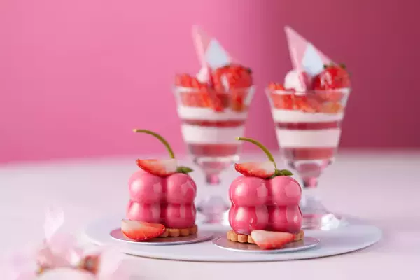 「春の香りに包まれる、心華やぐいちごのアフタヌーンティー『Afternoon Tea -Pink Strawberry-』【ウェスティンホテル仙台】」の画像