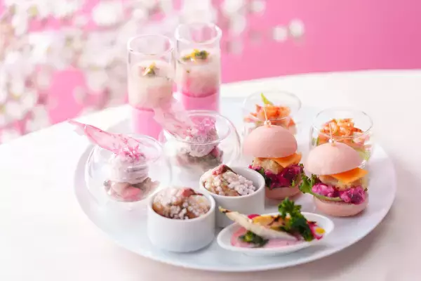 「春の香りに包まれる、心華やぐいちごのアフタヌーンティー『Afternoon Tea -Pink Strawberry-』【ウェスティンホテル仙台】」の画像