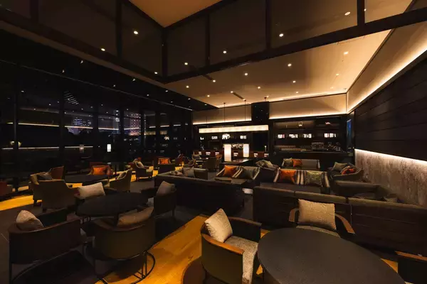 「【ホテルグレイスリー新宿】冬限定のあま〜いスイーツとあったかドリンクなど全6種が登場！いちごたっぷり「ストロベリーモンブランパフェ」で大人スイーツを堪能」の画像