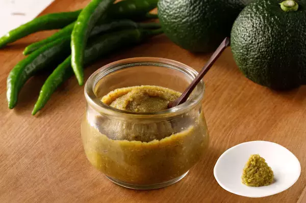 「【しゃぶしゃぶ温野菜】初春限定の紅白二彩鍋！毎年好評の「梅たんしゃぶ」と新作「鶏白湯しゃぶ」が期間限定で登場 ～華やかな紅白仕立てで、「さっぱり×コクうま」の対照的な味わい～」の画像