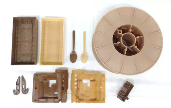 「セルロース繊維強化樹脂「CELRe(R)」を開発」の画像