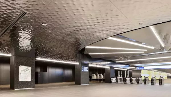 「特殊金属加工スペシャリストチーム「Demold」、「もちだんご村 もち吉工場直売所」の壁面パネルを制作」の画像