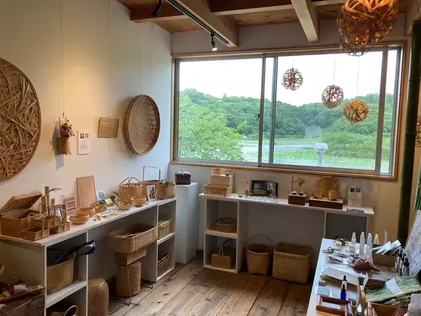 「【イベントのお知らせ】山と木と生きることを体験する上映会「山と木の映画祭」と、全国の山のめぐみを販売するマルシェイベント「有楽町モクイチ」を開催」の画像