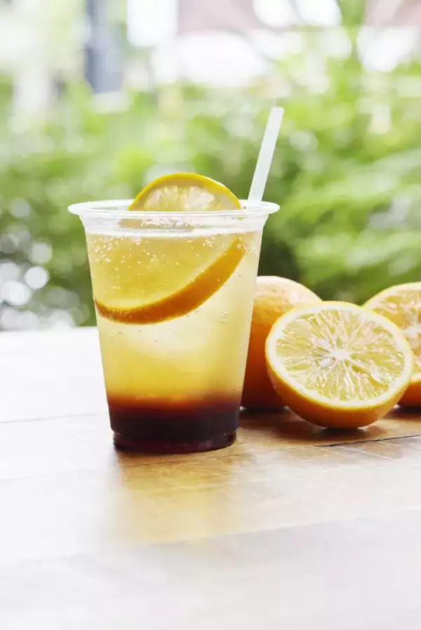 「まろやかに、やさしく。宮崎レモンの陽だまりスカッシュ2種、神谷町エリアのカフェ「GGCo.」に7月限定登場」の画像