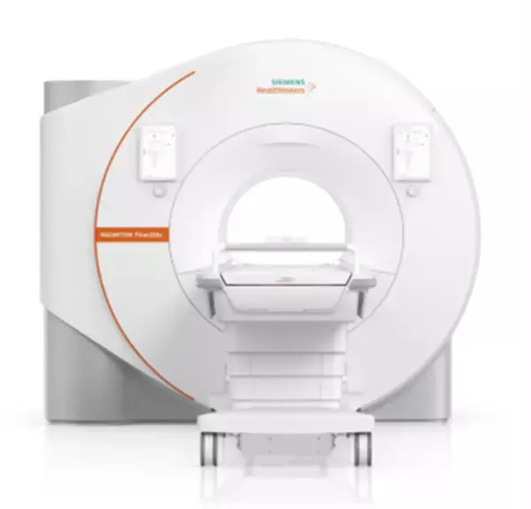 シーメンスヘルスケア、被検者の検査体験を向上しながら高精度な検査を提供する1.5T MRI装置の最上位機種「MAGNETOM Flow.Elite」を発売