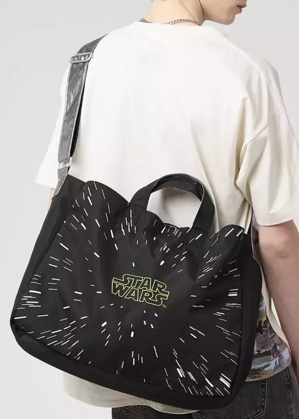 「『スター・ウォーズ』コレクションアイテムが2025年4月8日(火)より発売開始！エピソード1〜3の名シーンや人気キャラクターたちのデザインアイテム全19種が登場」の画像