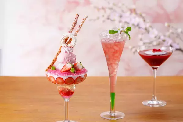 【ウェスティンホテル仙台】桜色に染まる春、いちごと桜を楽しむ『Spring Parfait & Cocktail』発売
