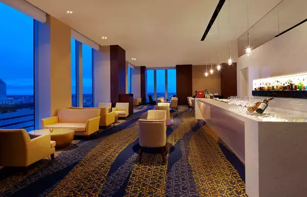 「【ウェスティンホテル仙台】桜色に染まる春、いちごと桜を楽しむ『Spring Parfait & Cocktail』発売」の画像