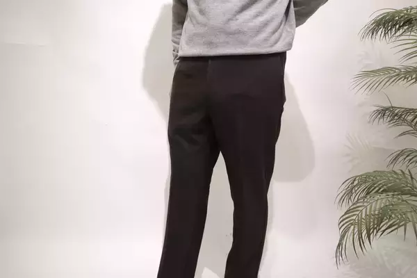 ワークウエアブランドとして世界的人気の「Dickies®（ディッキーズ）」とコラボ企画着こなしの幅を広げる、温かみのあるウールライク素材が初登場！