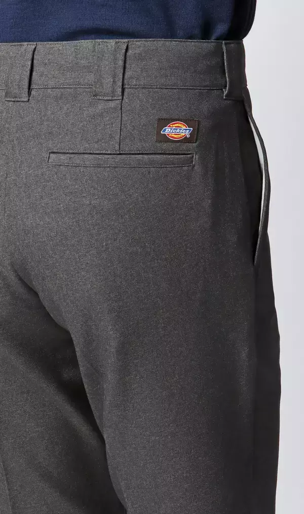 「ワークウエアブランドとして世界的人気の「Dickies®（ディッキーズ）」とコラボ企画着こなしの幅を広げる、温かみのあるウールライク素材が初登場！」の画像