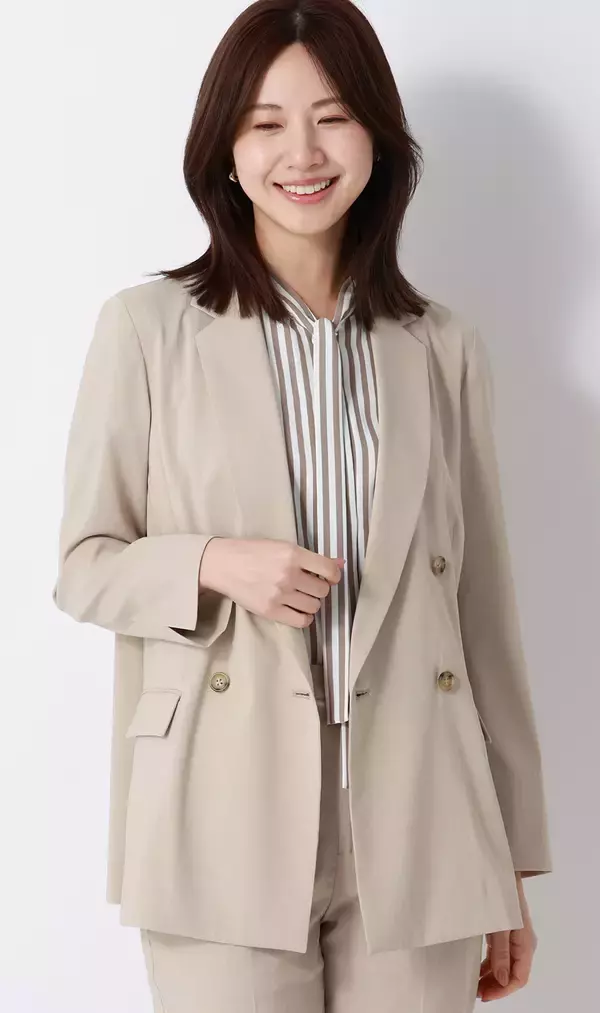 「和紙のようなサラリとした肌触りで、カーディガン感覚で羽織れる　ボトル缶コーヒー１本分の軽さ「超軽量ジャケット」が新登場」の画像