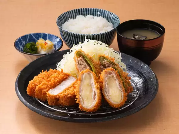 「【とんかつ神楽坂さくら】世界が認めた美味しさ「大麦仕上三元豚」が登場。“大麦”で仕上げ、あっさりとした上質な脂が特長の、厚切りご馳走とんかつ」の画像