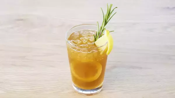 「渋谷駅前に“涼しさ×リゾート感”を楽しめるクーリングスポットが登場「ネスカフェ クーラー リフレッシュバカンス in Shibuya」6月25日（木）から7月5日（日）まで開催」の画像