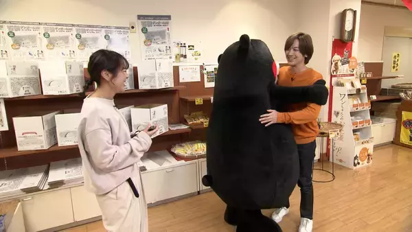 「「ずっと忘れられなかった…」DAIGO、くまモンと再会で熱い抱擁！ キレキレ”うぃっしゅ!”共演で「やっぱ現役だね！」」の画像