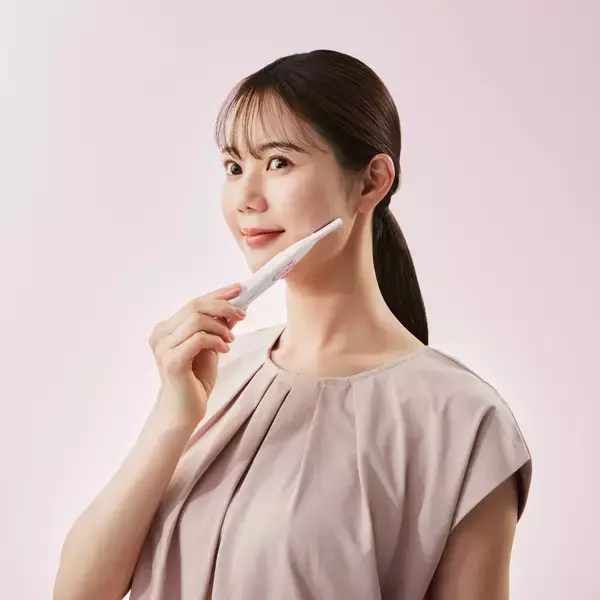 「マクセルブランドのビューティーシリーズ「Angelique(アンジェリーク)」からフェイス・ボディケアシェーバー ３製品を新発売」の画像