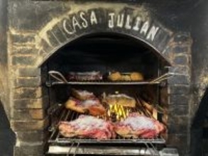 世界のフーディーが集う、スペイン“チュレタ”（骨付きステーキ）の名店「Casa Julian（カサフリアン）」今秋、東京・南青山に日本初上陸