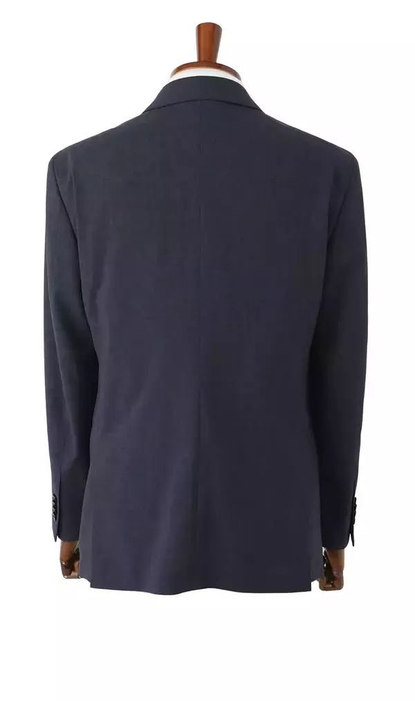 「終わらない服をつくろう。青山商事「WEAR SHiFT」プロジェクト回収したスーツのポリエステルを再利用した「ウエアシフトスーツ」を発売」の画像