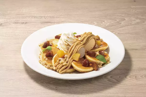 「「栗渋皮煮」と「栗甘露煮」が織りなす至福の味わいデニーズ　栗デザート2025年12月10日（水）販売開始」の画像