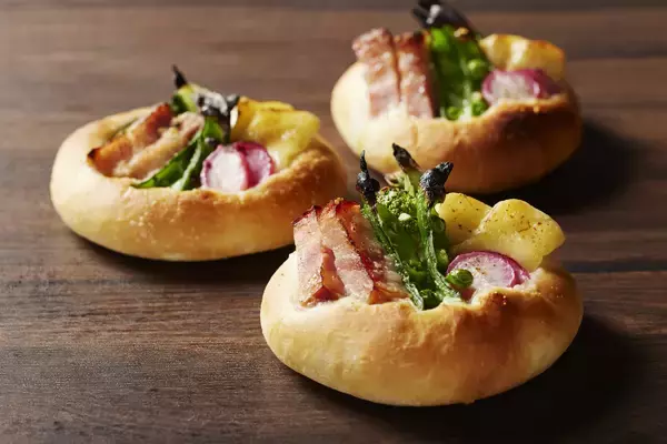 「【GGCo.】桜の季節を、カフェで味わう。春限定ブレッド＆サンドが2026年3月2日（月）より登場～桜、抹茶、春野菜で楽しむ、季節の味わい～」の画像