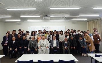 【学校法人藍野大学】北陣親方（元小結・遠藤関）が、学校法人藍野大学の学生・生徒・教職員を激励、スポーツ振興と相撲文化の意義を語る