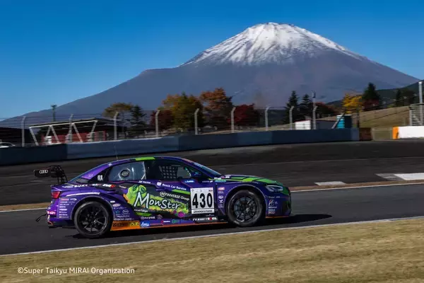 「Audi R8 LMS GT4、スーパー耐久第7戦でクラス優勝」の画像