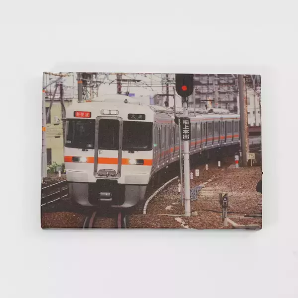 「ライトやヘッドマークが灯るインテリア！ライトアップ機能付きキャンバスアート3種を新発売」の画像