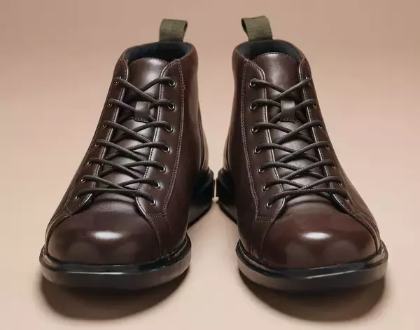 本革で防水、それでいてこの価格。紳士になれる靴「gently®」から「ラク、に紳士になれる」ブーツタイプが登場