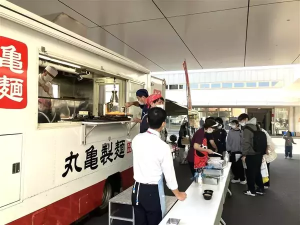 「トリドールHD、加古川市との地域活性化に関する包括連携協定の一環として「親子食育」や「地域婚活」をテーマにうどん教室開催」の画像