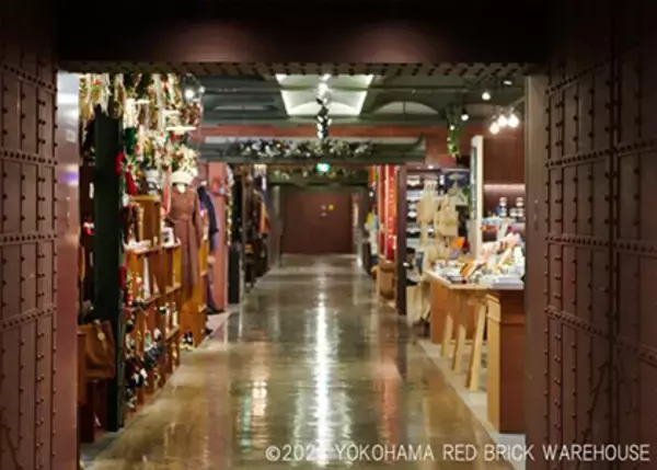 「【横浜桜木町ワシントンホテル】ホテル業界初！「横浜赤レンガ倉庫」1,500円分クーポン券付 横浜滞在をお得に楽しむプランを4月19日より販売」の画像